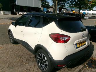 Renault Captur 0.9 TCE DYNAMIQUE picture 9