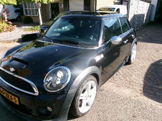 Voiture accidenté Mini Cooper S 1.6 JOHN COOPER WORKS AUTOMAAT 2013/1