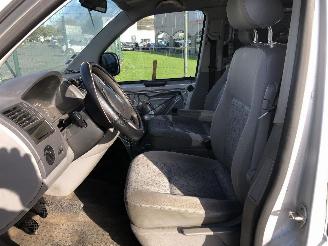 Volkswagen Transporter 2.5 TDI picture 6