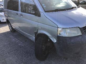 Volkswagen Transporter 2.5 TDI picture 7