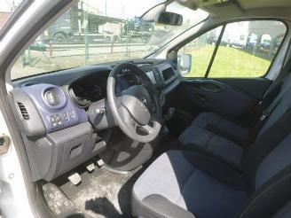 Opel Vivaro 1.6 DCI  AMBULANCE picture 7