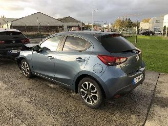 Mazda 2 1.5 picture 1
