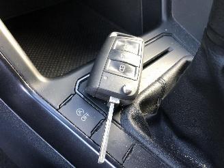 Volkswagen Polo TRENDLINE 1.0 MPI picture 16