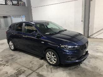 Schadeauto Fiat Tipo 1.3 MULTIJET 2018/5