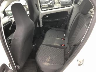 Volkswagen Up! 1.0 picture 8