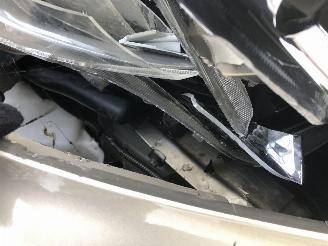 Toyota Prius HYBRIDE picture 20