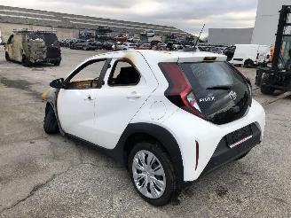 Salvage car Toyota Aygo 1.0 2025/9