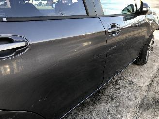 Toyota Yaris 1.5 HYBRIDE picture 17