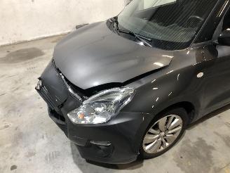 Suzuki Swift GL+  1.2 picture 7