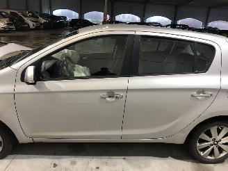 Hyundai I-20 1.4 AUTOMATIQUE G4FA picture 7