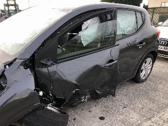 Dacia Sandero 1.0 picture 11