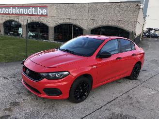 damaged passenger cars Fiat Tipo 1.4 2019/10