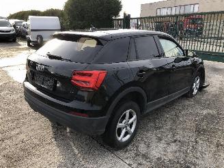 Schadeauto Audi Q2 1.6 TDI    S-TRONIC 2019/10