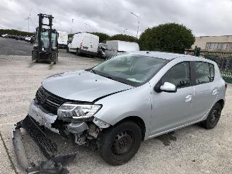 Dacia Sandero 1.0 picture 4