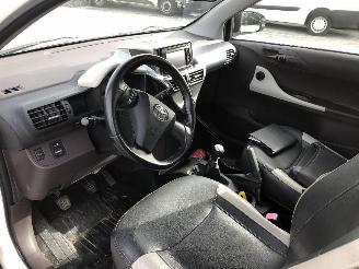 Toyota iQ 1.0 picture 5