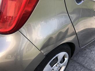 Kia Picanto 1.0 picture 17