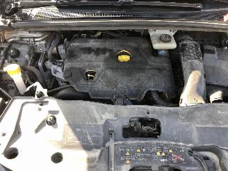 Renault Espace 1.6 DCI  7 PLACES picture 13