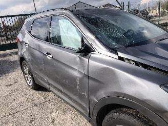 Hyundai Santa Fe 2.0 CRDI  4WD picture 15