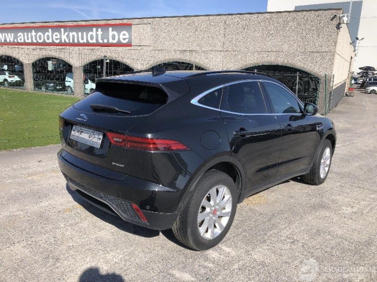 Jaguar E-Pace D 150    4x4