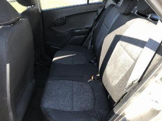Kia Picanto 1.0 picture 14