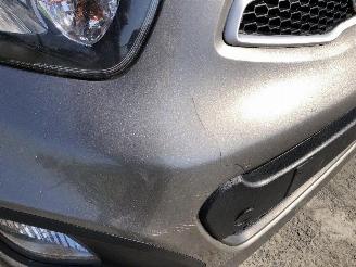 Kia Picanto 1.0 picture 11