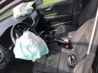 Kia Stonic 1.6 CRDI LAUNCH EDITION picture 22