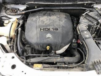 Citroën C-Crosser 2.2 HDI EXCLUSIVE 4X4 picture 24