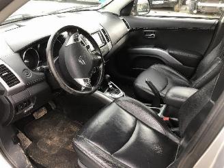 Citroën C-Crosser 2.2 HDI EXCLUSIVE 4X4 picture 8