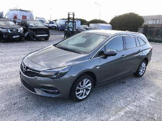 Opel Astra BREAK 1.5 CDTI picture 3