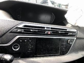 Citroën C4-picasso 2.0 HDI 150 AUTOMATIQUE picture 24