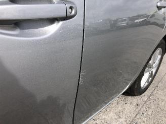 Toyota Auris 1.3 I picture 17