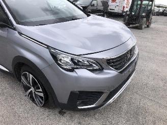 Peugeot 5008 1.2  7 PLACES picture 12