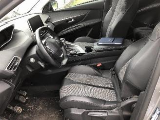 Peugeot 5008 1.2  7 PLACES picture 9