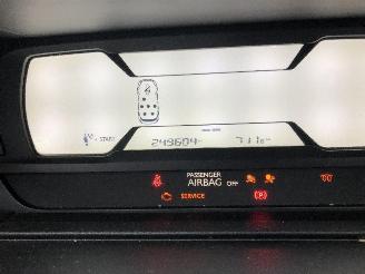 Citroën C4-picasso 1.6 HDI   7 PLACES picture 21