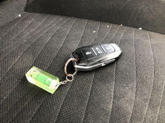 Citroën C4-picasso 1.6 HDI   7 PLACES picture 23