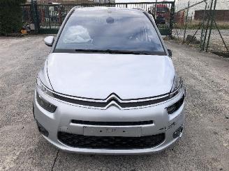 Citroën C4-picasso 1.6 HDI   7 PLACES picture 14