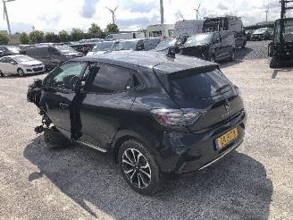 Coche accidentado Renault Clio 1.0 turbo 2024/1