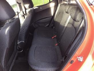 Hyundai I-10 1. 0 i picture 11