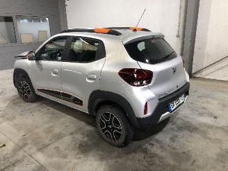 uszkodzony samochody osobowe Dacia Spring  