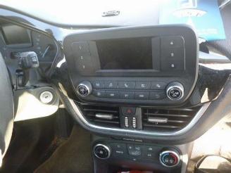 Ford Fiesta 1.5 tdci picture 12
