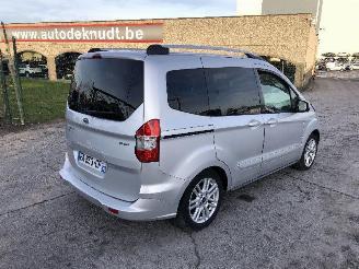 škoda osobní automobily Ford Tourneo Courier 1.0 ECOBOOST 2017/2
