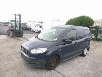 Ford Tourneo Courier 1.5 TDCI TREND picture 4