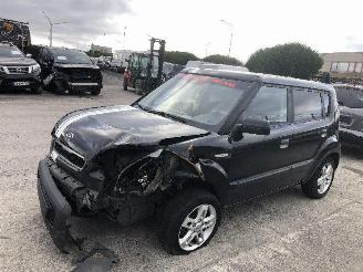Kia Soul 1.6 crdi picture 2