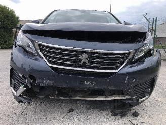 Peugeot 5008 5008  II   1.2 picture 16