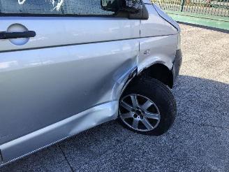 Volkswagen Transporter 2.5 tdi picture 9