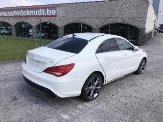 Coche siniestrado Mercedes Cla-klasse  2014/1