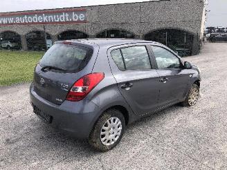 Coche siniestrado Hyundai I-20 1.4 crdi 2010/9