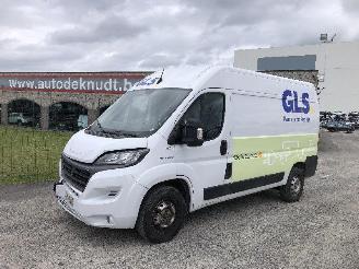 Damaged car Fiat Ducato electrique 2022/1