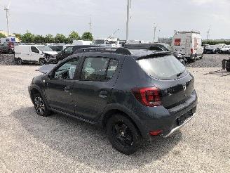damaged passenger cars Dacia Sandero 0.9 T 2019/7