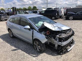 Opel Astra 1.6 CDTI B16DTU picture 4